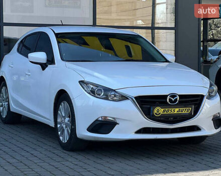 Белый Мазда 3, объемом двигателя 2 л и пробегом 178 тыс. км за 9300 $, фото 1 на Automoto.ua
