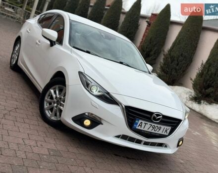 Білий Мазда 3, об'ємом двигуна 2.19 л та пробігом 268 тис. км за 9999 $, фото 1 на Automoto.ua