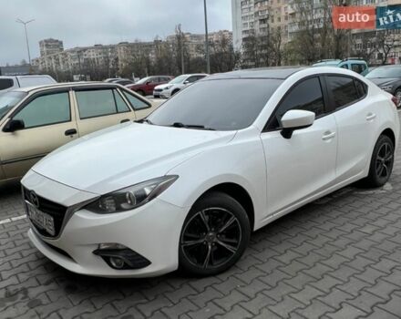 Белый Мазда 3, объемом двигателя 2 л и пробегом 123 тыс. км за 10500 $, фото 1 на Automoto.ua