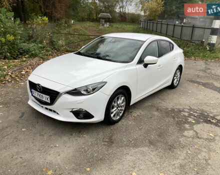 Белый Мазда 3, объемом двигателя 2.2 л и пробегом 260 тыс. км за 9999 $, фото 1 на Automoto.ua