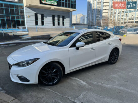 Белый Мазда 3, объемом двигателя 2 л и пробегом 189 тыс. км за 13500 $, фото 1 на Automoto.ua