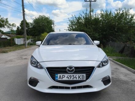 Белый Мазда 3, объемом двигателя 2 л и пробегом 102 тыс. км за 10950 $, фото 1 на Automoto.ua
