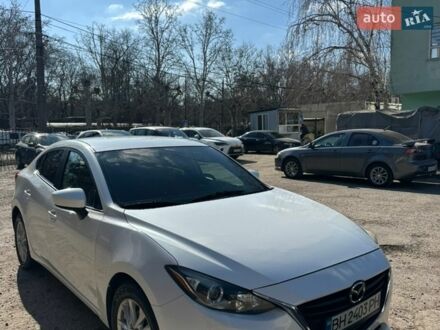 Белый Мазда 3, объемом двигателя 2 л и пробегом 111 тыс. км за 10700 $, фото 1 на Automoto.ua