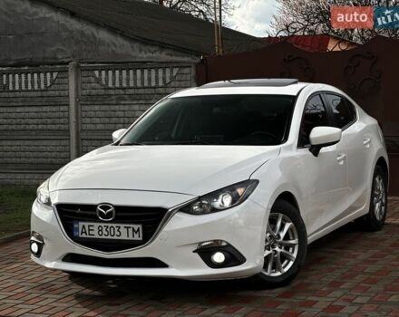 Белый Мазда 3, объемом двигателя 2 л и пробегом 253 тыс. км за 9200 $, фото 1 на Automoto.ua