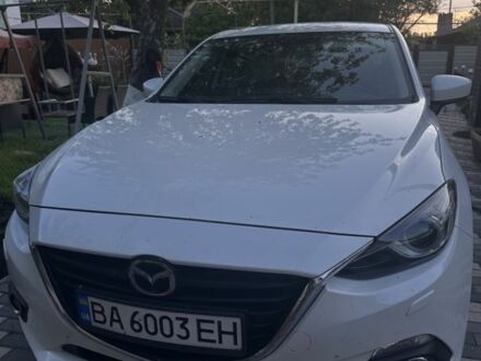 Белый Мазда 3, объемом двигателя 0 л и пробегом 175 тыс. км за 10000 $, фото 1 на Automoto.ua