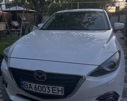 Белый Мазда 3, объемом двигателя 0 л и пробегом 175 тыс. км за 10000 $, фото 1 на Automoto.ua