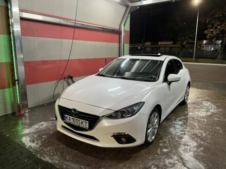 Белый Мазда 3, объемом двигателя 2.5 л и пробегом 192 тыс. км за 10600 $, фото 1 на Automoto.ua