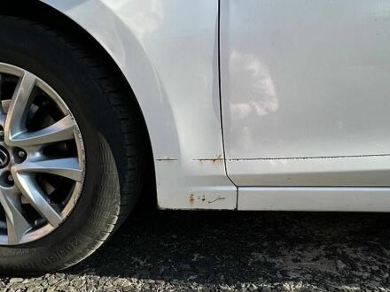 Белый Мазда 3, объемом двигателя 2 л и пробегом 85 тыс. км за 7800 $, фото 1 на Automoto.ua