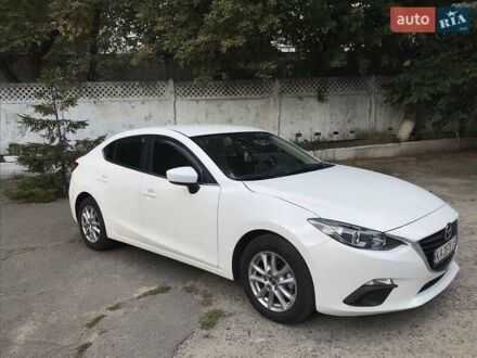 Мазда 3 2015 в Киеве на Automoto.ua Белый Мазда 3, объемом двигателя 2 л и пробегом 158 тыс. км за 12100 $, фото 1 на Automoto.ua