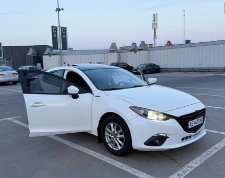 Белый Мазда 3, объемом двигателя 2 л и пробегом 178 тыс. км за 11200 $, фото 1 на Automoto.ua