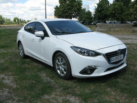 Белый Мазда 3, объемом двигателя 2 л и пробегом 120 тыс. км за 9600 $, фото 1 на Automoto.ua