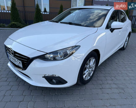 Белый Мазда 3, объемом двигателя 2 л и пробегом 114 тыс. км за 10900 $, фото 1 на Automoto.ua