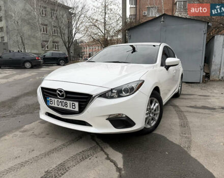 Белый Мазда 3, объемом двигателя 2 л и пробегом 140 тыс. км за 12300 $, фото 1 на Automoto.ua