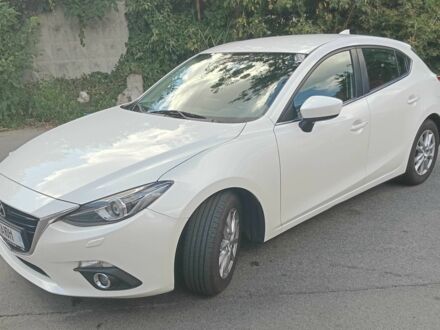 Білий Мазда 3, об'ємом двигуна 1.5 л та пробігом 115 тис. км за 14553 $, фото 1 на Automoto.ua