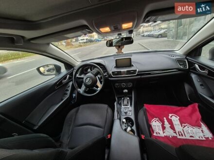 Білий Мазда 3, об'ємом двигуна 2 л та пробігом 199 тис. км за 10499 $, фото 1 на Automoto.ua