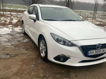 Белый Мазда 3, объемом двигателя 2 л и пробегом 167 тыс. км за 10500 $, фото 1 на Automoto.ua