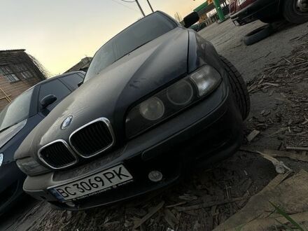 Белый Мазда 3, объемом двигателя 2 л и пробегом 201 тыс. км за 9599 $, фото 1 на Automoto.ua