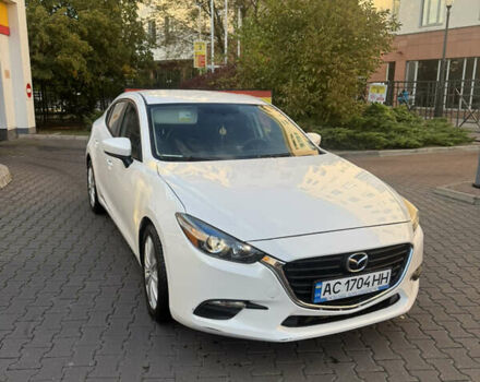 Белый Мазда 3, объемом двигателя 2 л и пробегом 109 тыс. км за 11500 $, фото 1 на Automoto.ua
