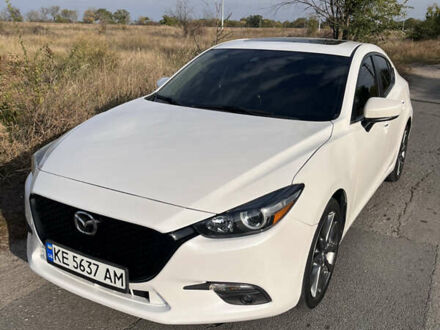 Белый Мазда 3, объемом двигателя 2.49 л и пробегом 110 тыс. км за 15700 $, фото 1 на Automoto.ua