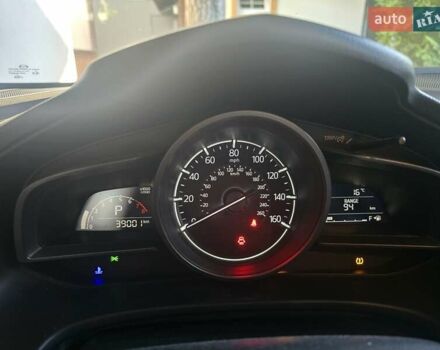 Білий Мазда 3, об'ємом двигуна 2 л та пробігом 40 тис. км за 13500 $, фото 1 на Automoto.ua