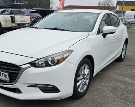 Белый Мазда 3, объемом двигателя 2 л и пробегом 130 тыс. км за 9900 $, фото 1 на Automoto.ua