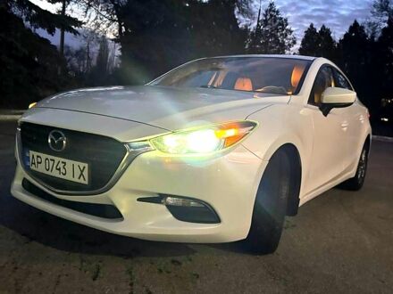Білий Мазда 3, об'ємом двигуна 2 л та пробігом 101 тис. км за 11000 $, фото 1 на Automoto.ua