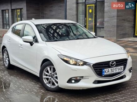 Білий Мазда 3, об'ємом двигуна 1.5 л та пробігом 54 тис. км за 14499 $, фото 1 на Automoto.ua