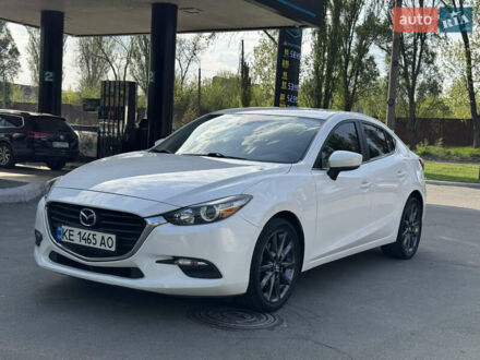 Мазда 3 2017 у Дніпро (Дніпропетровську) на Automoto.ua Білий Мазда 3, об'ємом двигуна 2.49 л та пробігом 170 тис. км за 12000 $, фото 1 на Automoto.ua