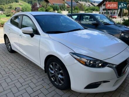 Белый Мазда 3, объемом двигателя 2 л и пробегом 156 тыс. км за 10035 $, фото 1 на Automoto.ua
