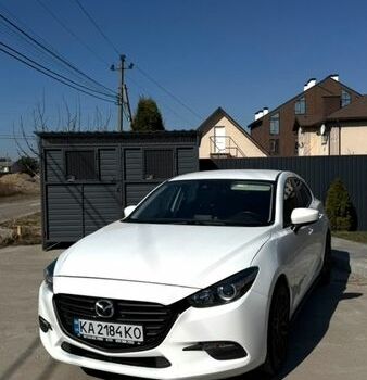 Белый Мазда 3, объемом двигателя 2.49 л и пробегом 93 тыс. км за 12500 $, фото 1 на Automoto.ua