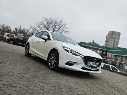 Белый Мазда 3, объемом двигателя 2.5 л и пробегом 84 тыс. км за 13500 $, фото 1 на Automoto.ua