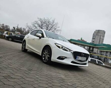 Белый Мазда 3, объемом двигателя 2.5 л и пробегом 84 тыс. км за 13500 $, фото 1 на Automoto.ua