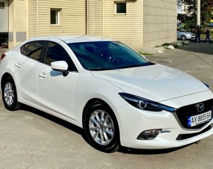Білий Мазда 3, об'ємом двигуна 1.5 л та пробігом 11 тис. км за 19500 $, фото 1 на Automoto.ua