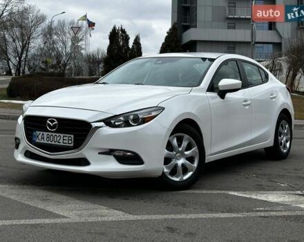 Белый Мазда 3, объемом двигателя 2 л и пробегом 94 тыс. км за 11300 $, фото 1 на Automoto.ua