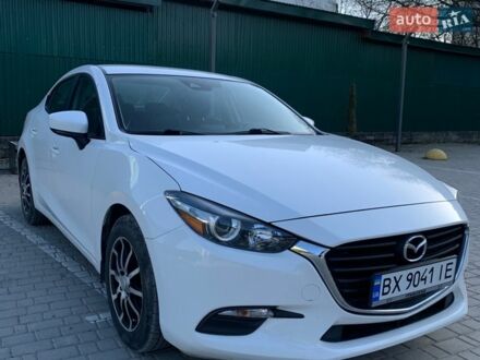 Белый Мазда 3, объемом двигателя 2 л и пробегом 82 тыс. км за 12200 $, фото 1 на Automoto.ua