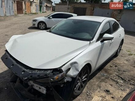 Білий Мазда 3, об'ємом двигуна 1.99 л та пробігом 122 тис. км за 7350 $, фото 1 на Automoto.ua