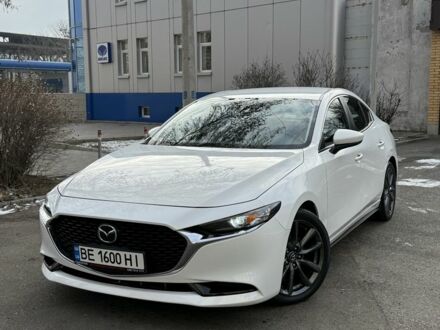 Белый Мазда 3, объемом двигателя 2.5 л и пробегом 225 тыс. км за 15400 $, фото 1 на Automoto.ua