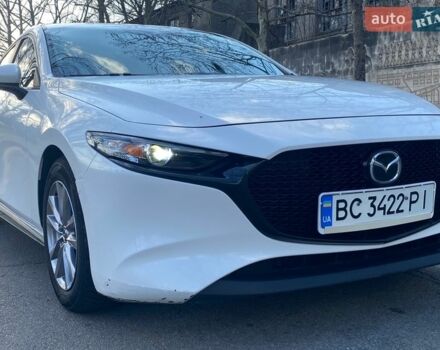 Белый Мазда 3, объемом двигателя 2.49 л и пробегом 88 тыс. км за 16500 $, фото 1 на Automoto.ua