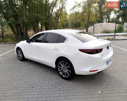 Белый Мазда 3, объемом двигателя 2.5 л и пробегом 180 тыс. км за 12500 $, фото 1 на Automoto.ua