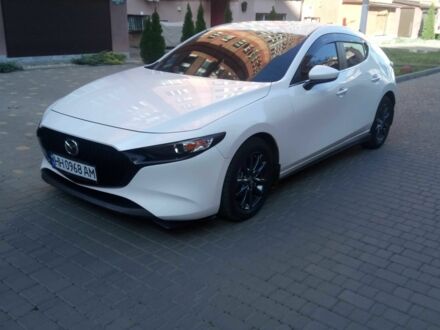 Білий Мазда 3, об'ємом двигуна 2.5 л та пробігом 40 тис. км за 19000 $, фото 1 на Automoto.ua