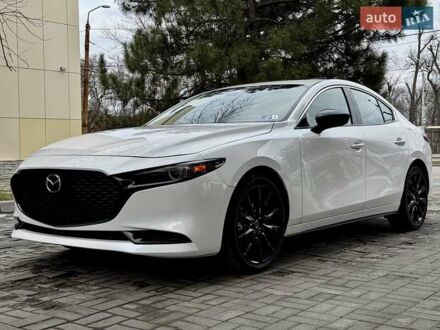 Мазда 3 2021 у Дніпро (Дніпропетровську) на Automoto.ua Білий Мазда 3, об'ємом двигуна 2.49 л та пробігом 69 тис. км за 18900 $, фото 1 на Automoto.ua