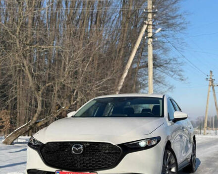 Белый Мазда 3, объемом двигателя 2.49 л и пробегом 107 тыс. км за 15299 $, фото 1 на Automoto.ua