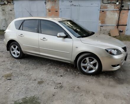 Бежевый Мазда 3, объемом двигателя 1.6 л и пробегом 250 тыс. км за 4550 $, фото 3 на Automoto.ua