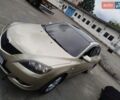Бежевый Мазда 3, объемом двигателя 1.6 л и пробегом 280 тыс. км за 3500 $, фото 1 на Automoto.ua