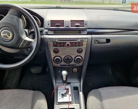 Бежевий Мазда 3, об'ємом двигуна 1.6 л та пробігом 243 тис. км за 5100 $, фото 2 на Automoto.ua