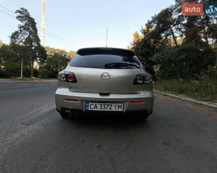 Бежевый Мазда 3, объемом двигателя 1.6 л и пробегом 264 тыс. км за 4500 $, фото 5 на Automoto.ua