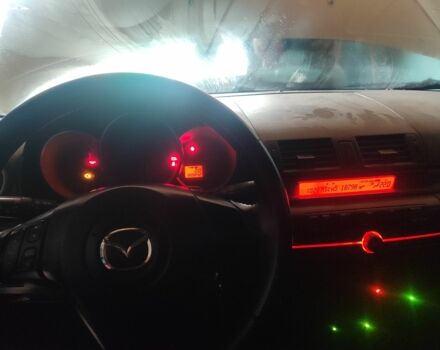 Бежевий Мазда 3, об'ємом двигуна 1.6 л та пробігом 360 тис. км за 1550 $, фото 2 на Automoto.ua