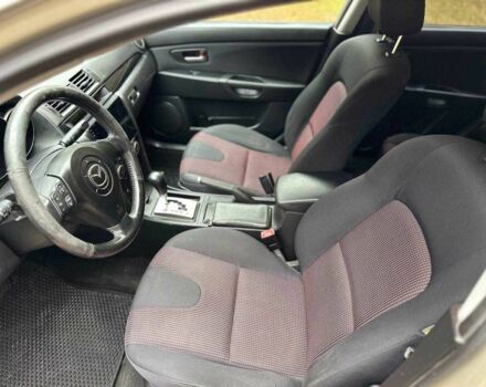 Бежевый Мазда 3, объемом двигателя 1.6 л и пробегом 252 тыс. км за 4000 $, фото 9 на Automoto.ua