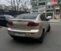Бежевый Мазда 3, объемом двигателя 1.6 л и пробегом 258 тыс. км за 5000 $, фото 4 на Automoto.ua