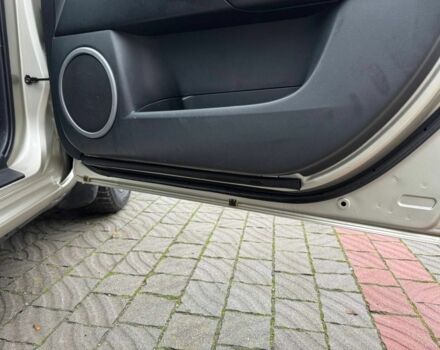 Бежевый Мазда 3, объемом двигателя 1.6 л и пробегом 161 тыс. км за 4999 $, фото 11 на Automoto.ua